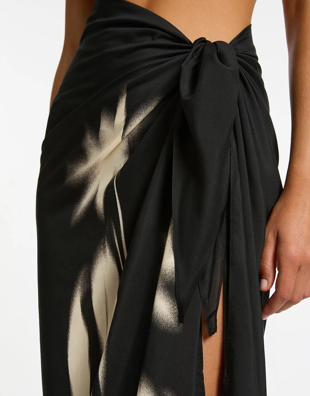 Elora Sarong - Black