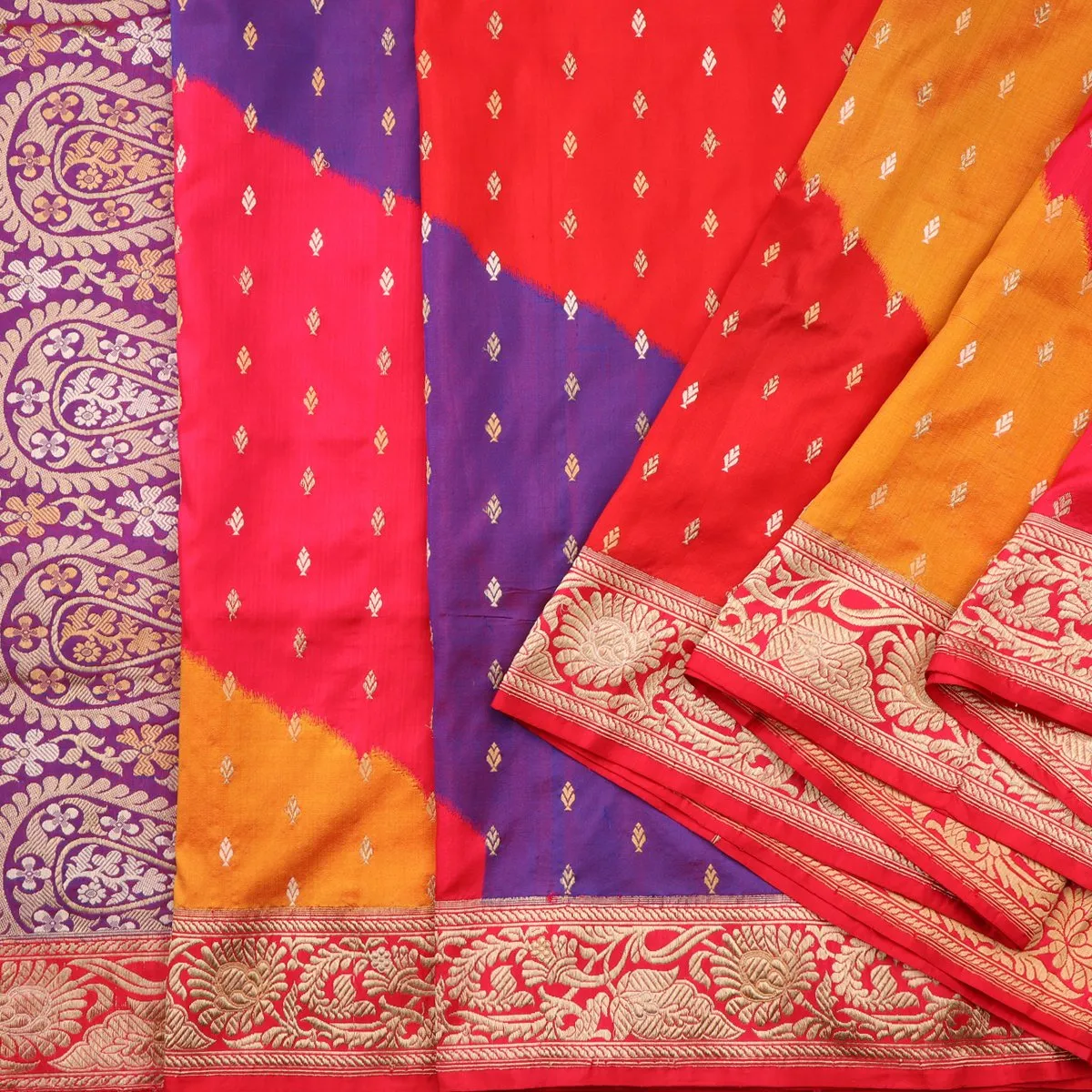 Handwoven Multicolour Banarasi Silk Sari - WIIBT0038