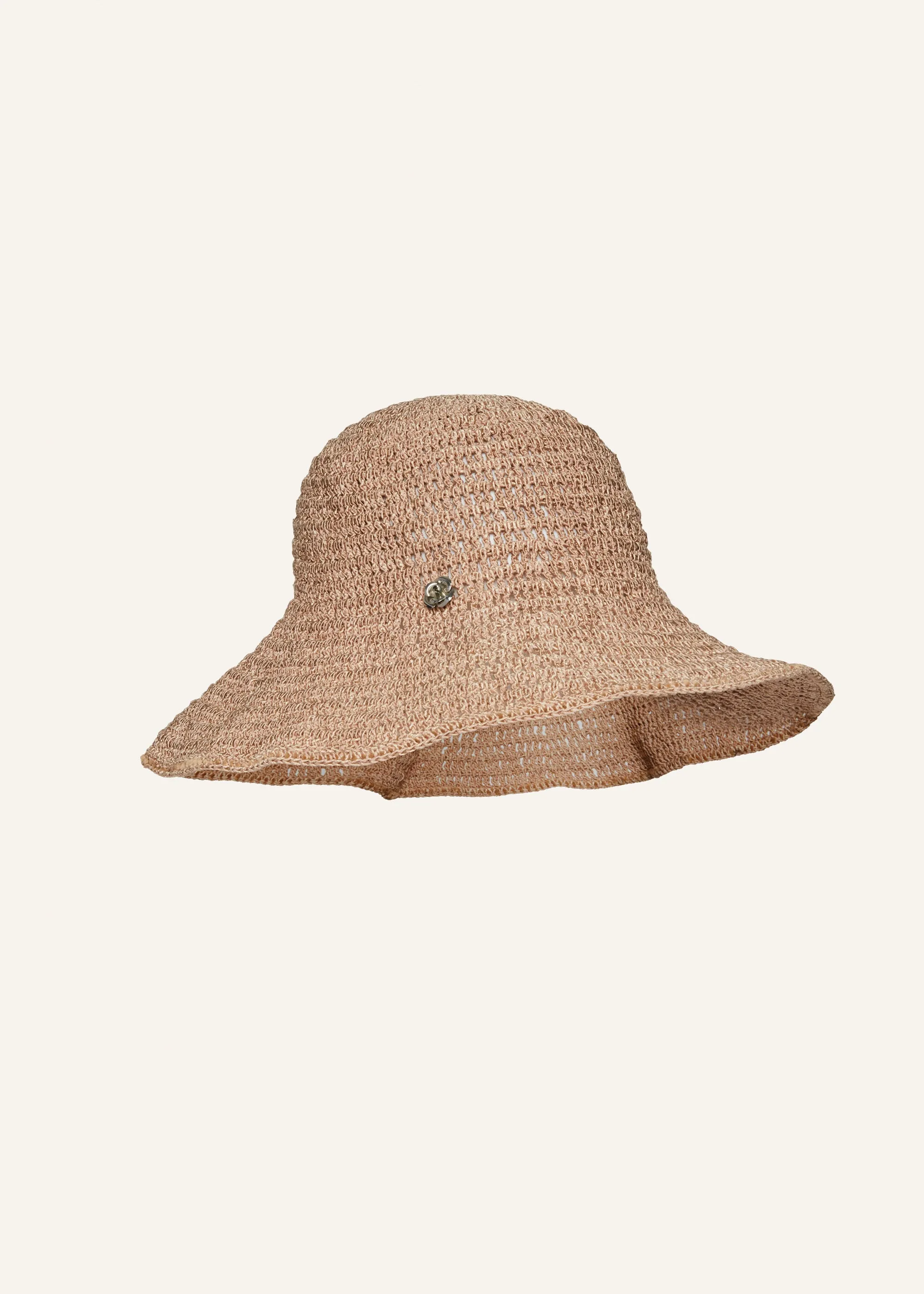 Holiday hat in beige