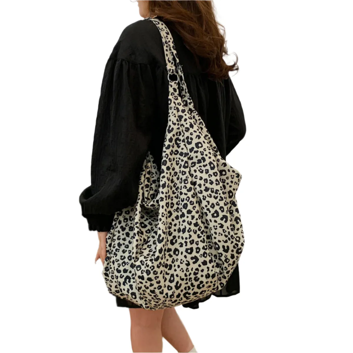 Leopard Polyester Tote Bag