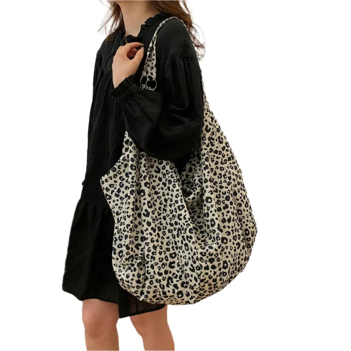Leopard Polyester Tote Bag