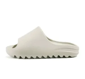 Lightweight cloud slides - Styles & comfort for Everyday Wear.