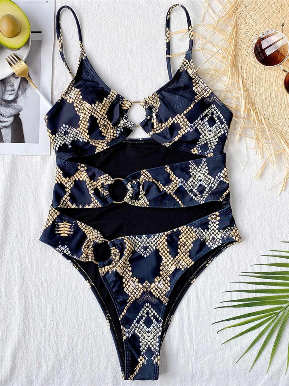 Sexy Printed Tummy Cut Out One Piece Swimsuit Women Swimwear Female Metel Rings Padded Bather Bathing Suit Swim Lady V2883